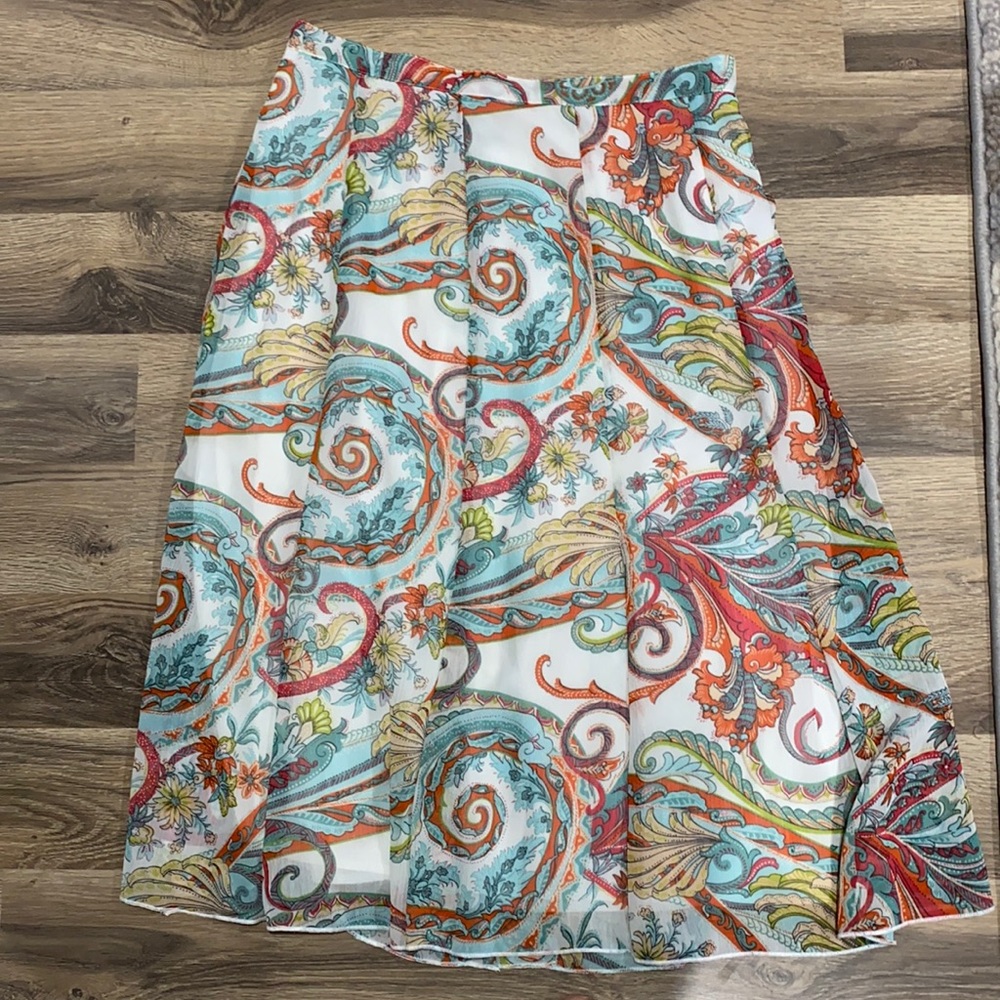 🌼Beautiful Floral Boho Skirt 🤍Feminine 🩵Orange, Blue, White & Gold🌼Paisley